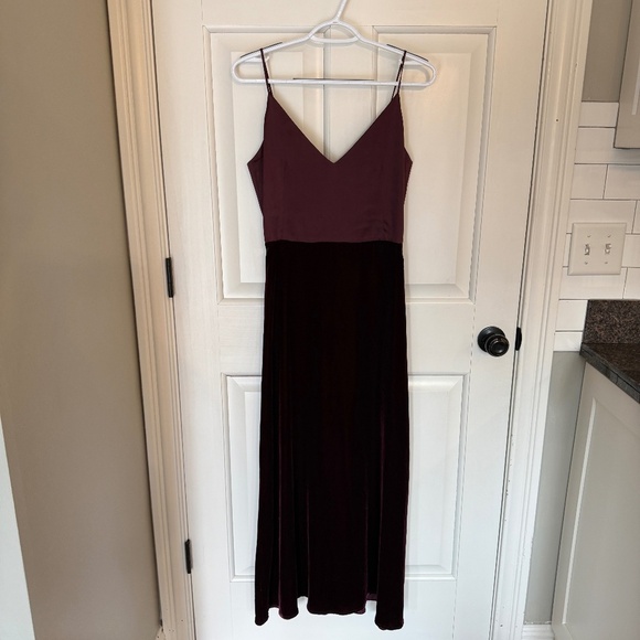 G. Label by Goop Chelsea Satin Velvet Midi Dress in Dark Oxblood 45269 - Picture 2 of 12